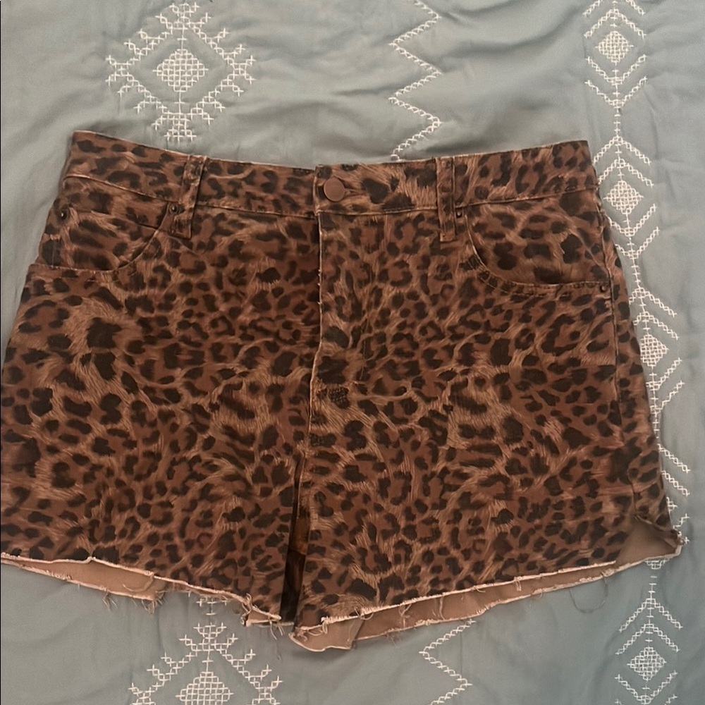 Leopard Print Women's Shorts